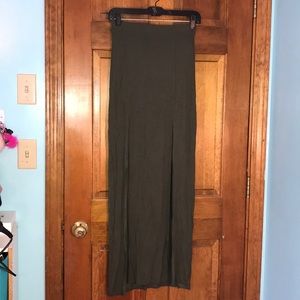 ⚡️FLASH SALE⚡️ Olive green maxi skirt